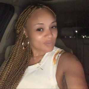 Meet your Posher, Perri